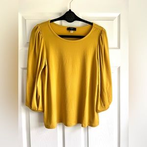T Tahari women’s S goldenrod yellow 3/4 blouson sleeve blouse